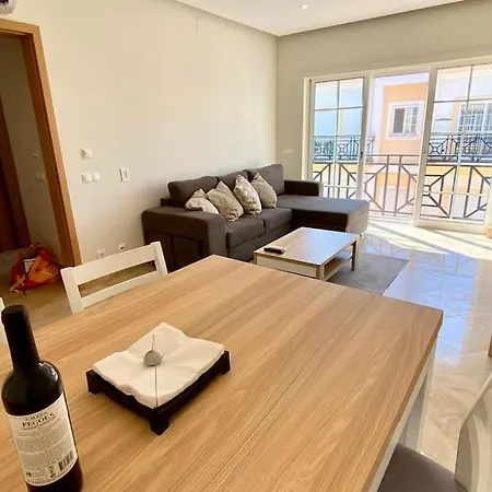 2-bedroom In Newtown W Pool Apartmán Albufeira