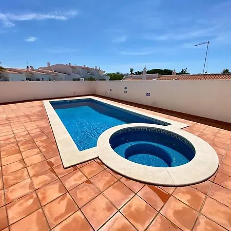 Apartman 2-bedroom In Newtown W Pool Albufeira